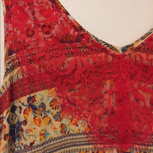 Latitude 10 degrees 🔅 sleeveless top - Picture 3 of 7